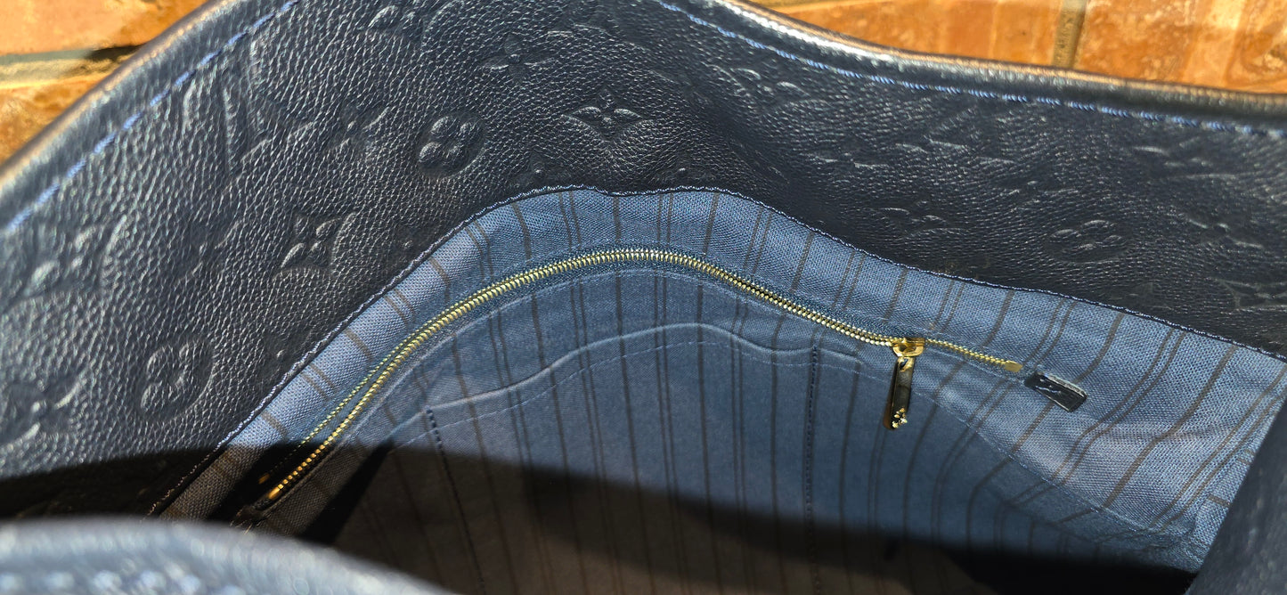 Authentic Louis Vuitton Artsy MM Empreinte Infini