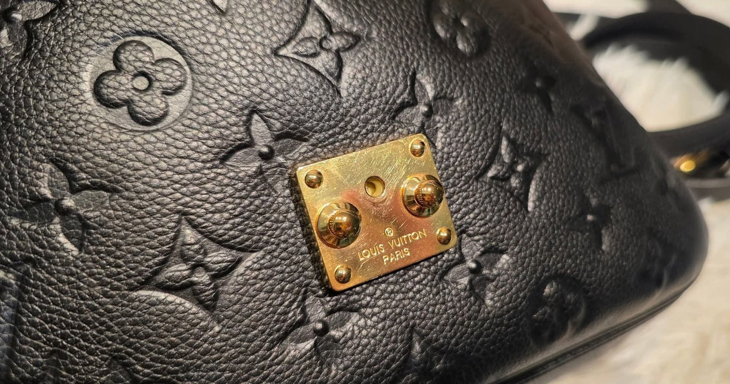 Authentic Pochette Metis Empreinte Noir