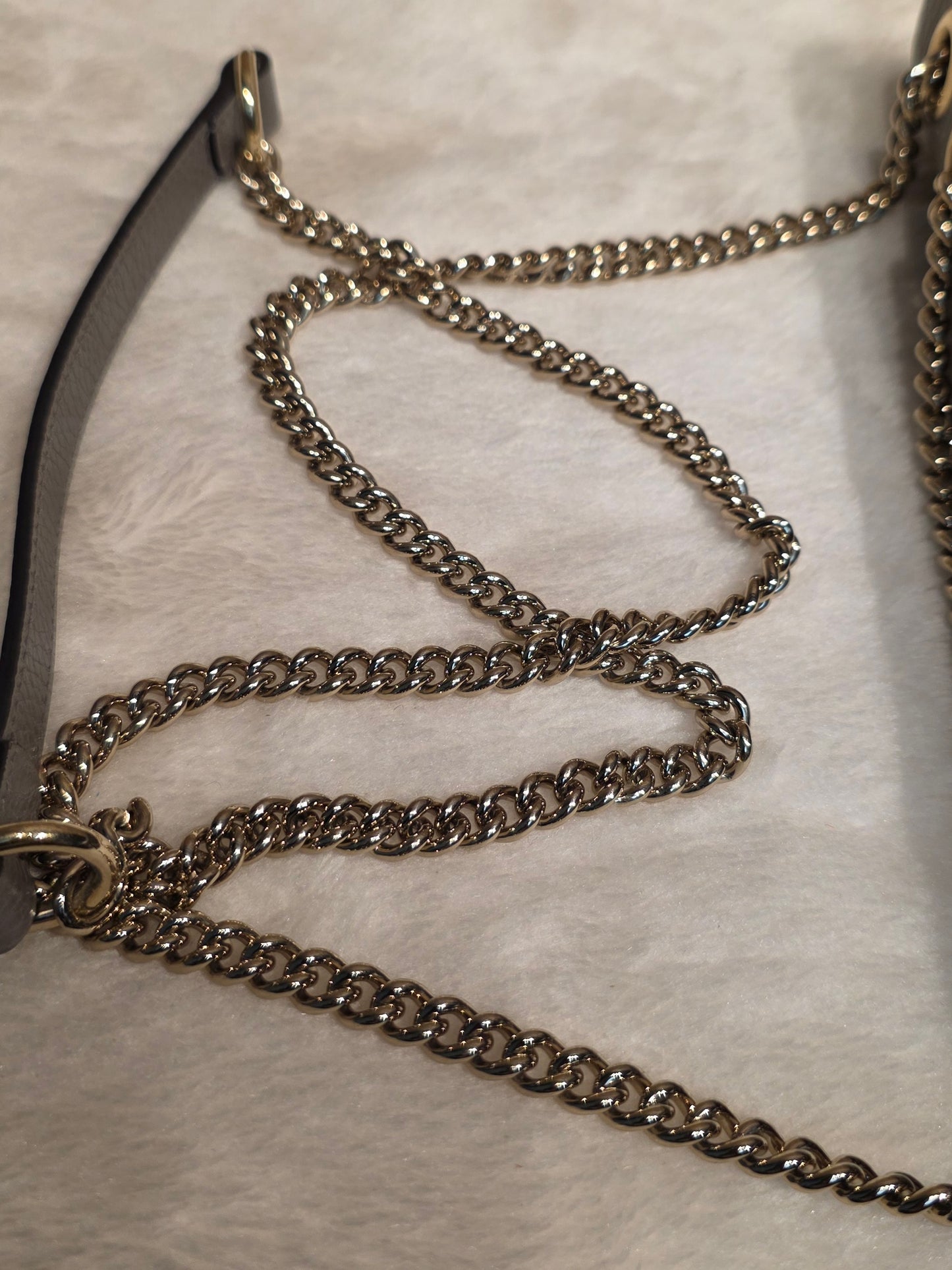 Authentic Gucci Interlocking GG Shoulder Bag in Gray