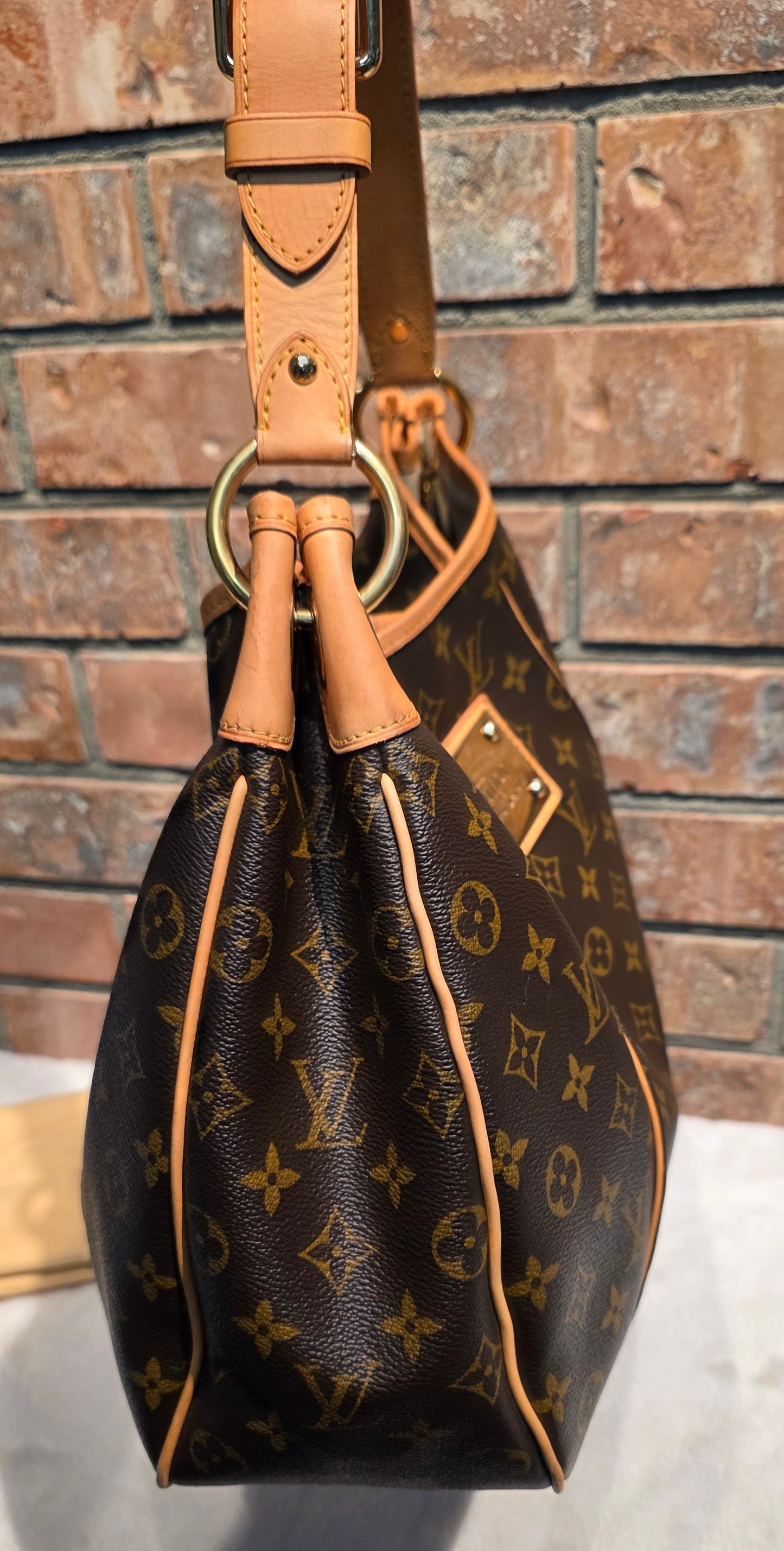 Authentic Louis Vuitton Galliera PM Monogram