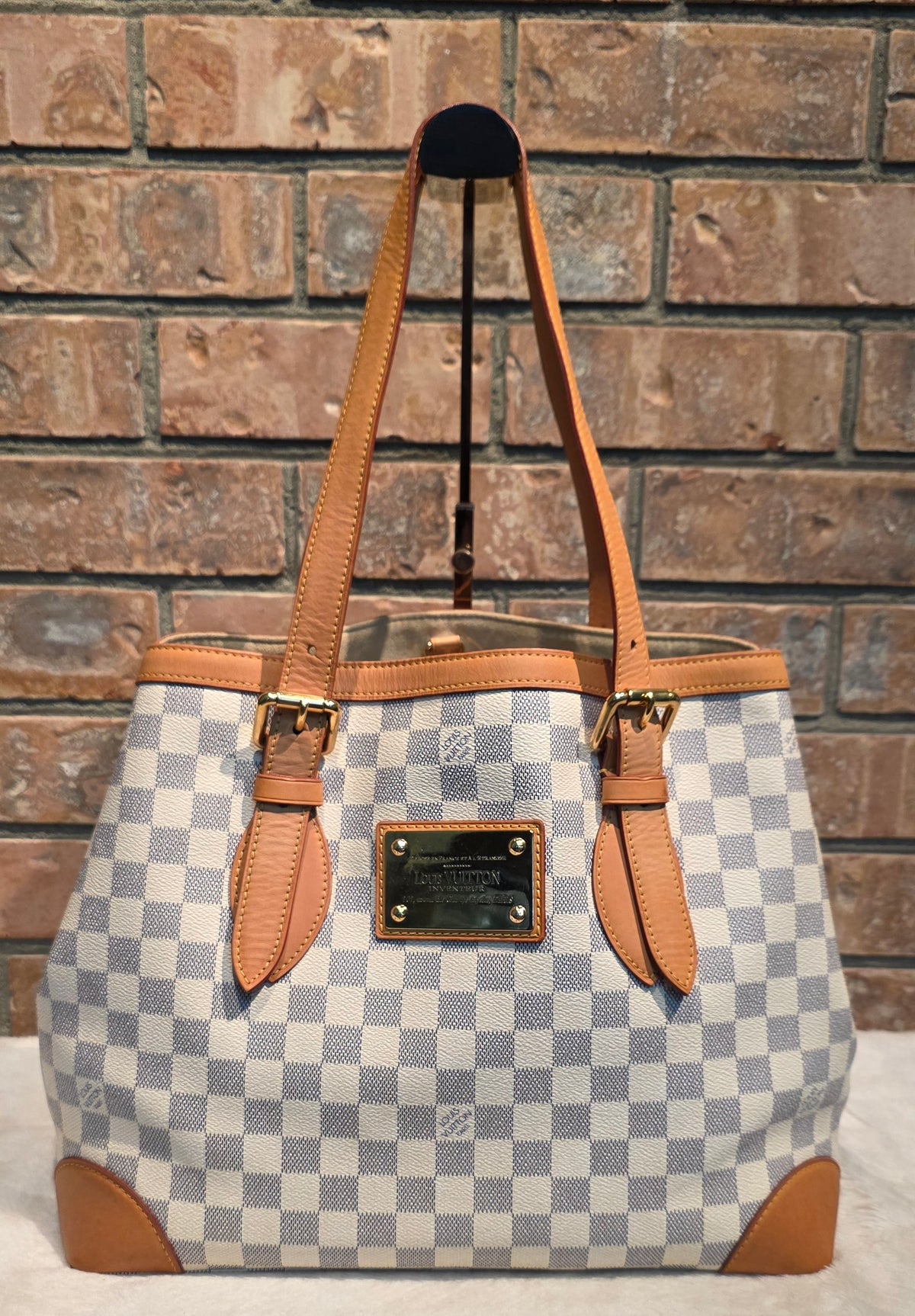 Authentic Louis Vuitton Hampstead MM Damier Azur