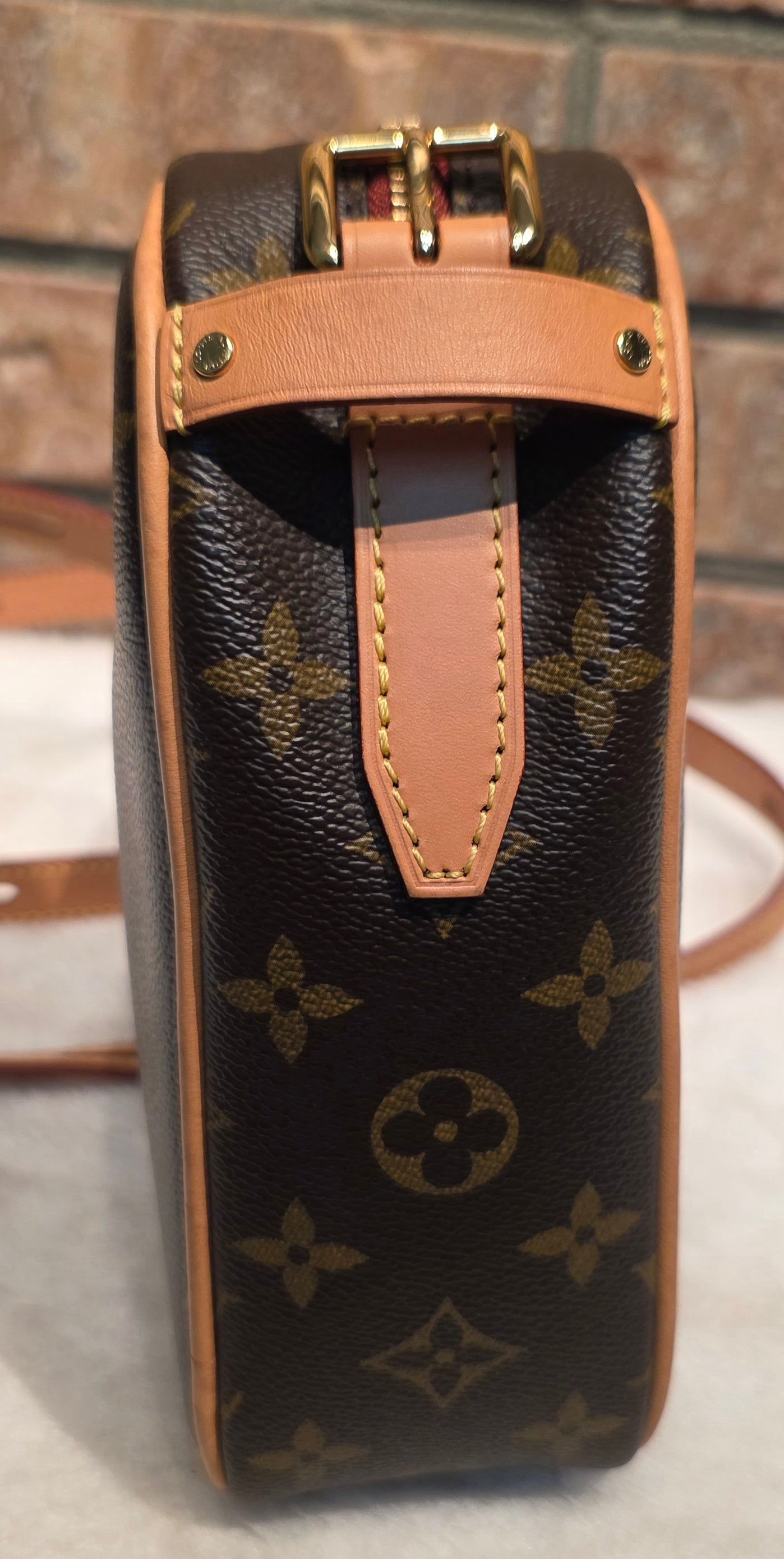 Authentic Louis Vuitton Couer Game On Heart Bag