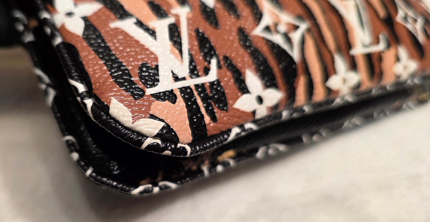 Authentic Louis Vuitton Double Zip Pochette Limited Jungle Edition