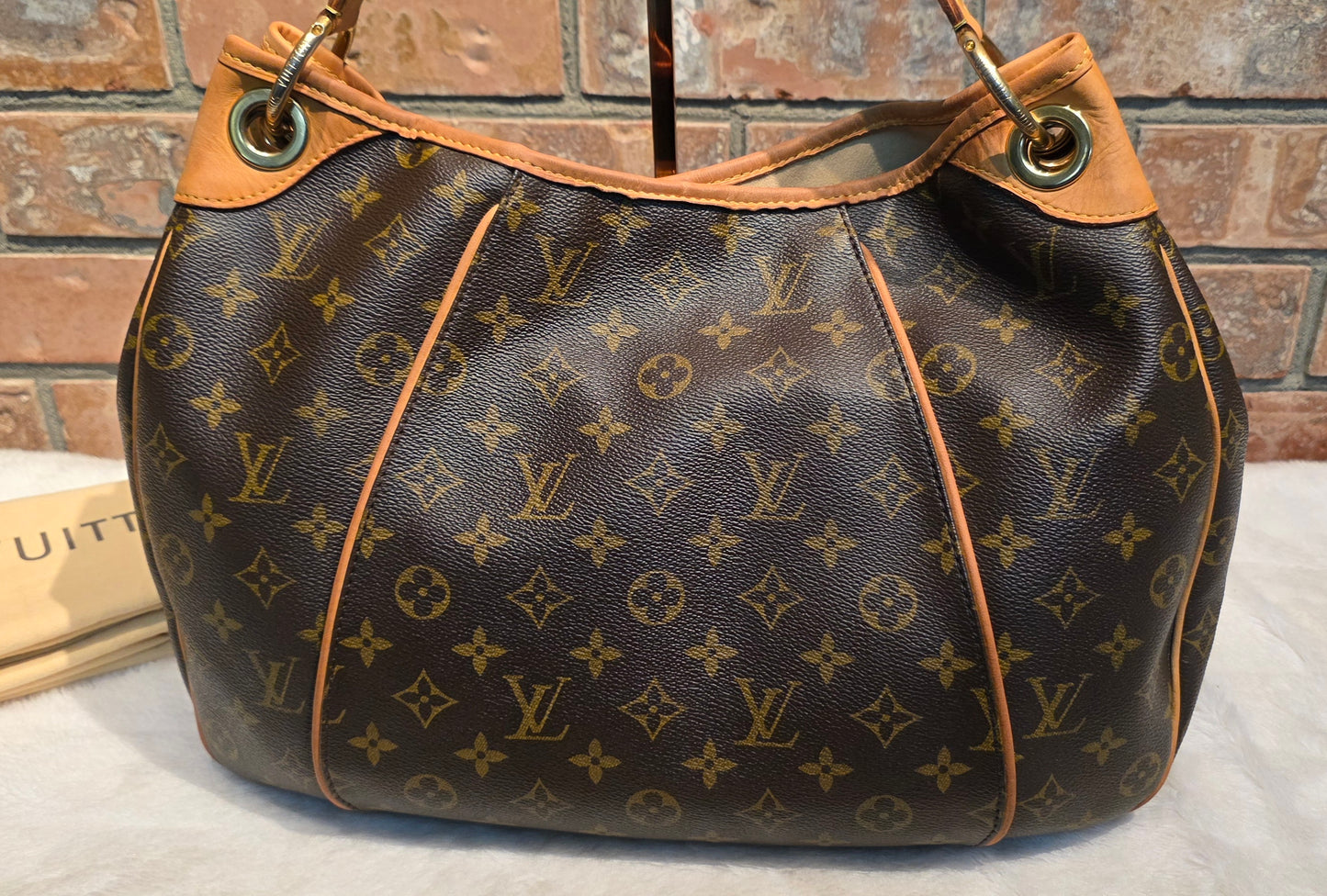 Authentic Louis Vuitton Galliera PM Monogram