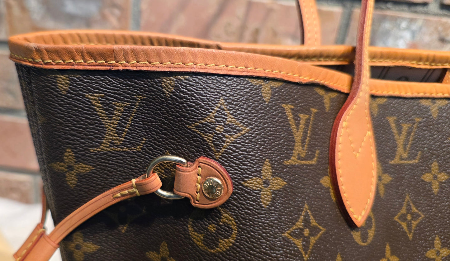 Authentic Louis Vuitton Neverfull MM Monogram