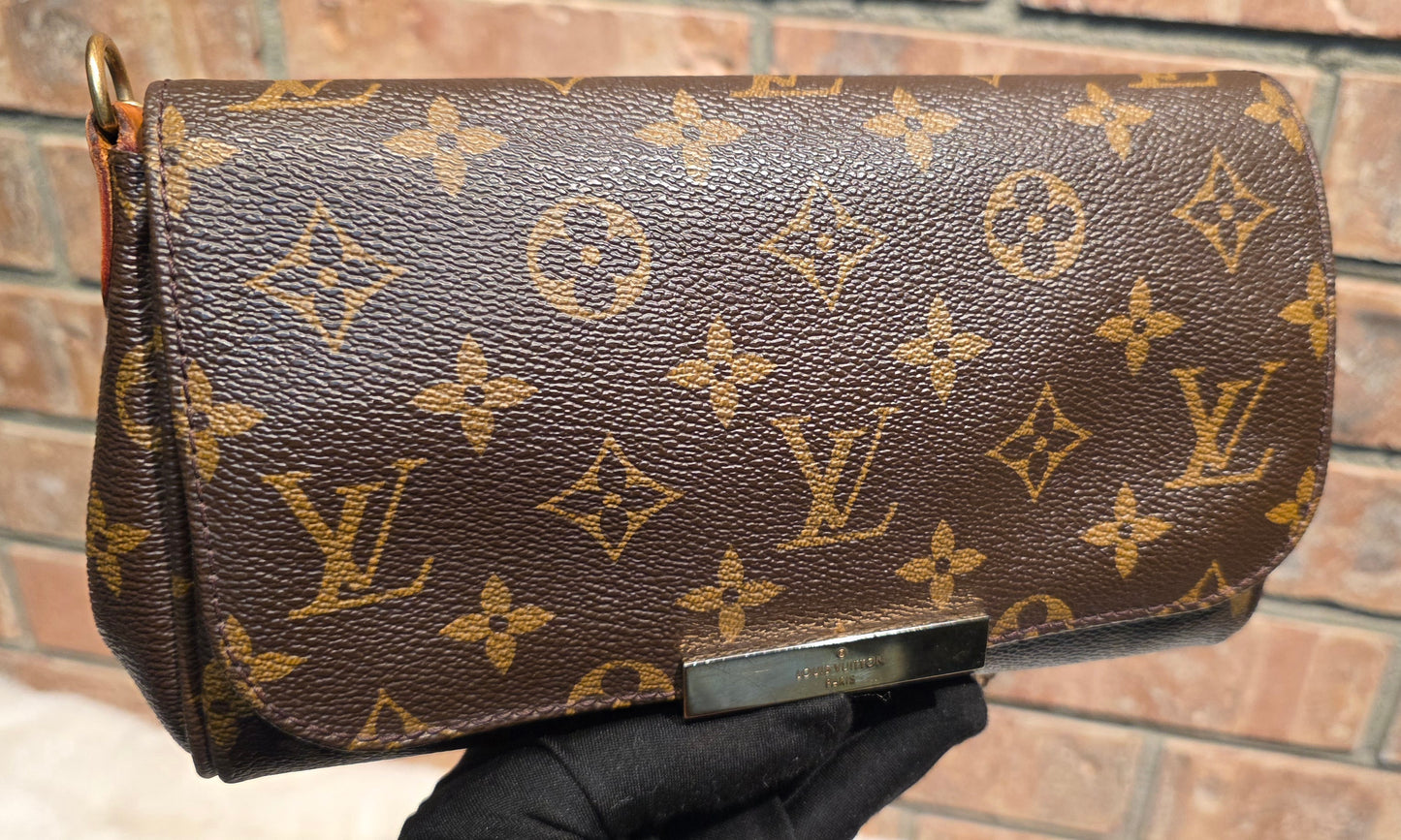 Authentic Louis Vuitton Favorite PM (NO LEATHER STRAP)