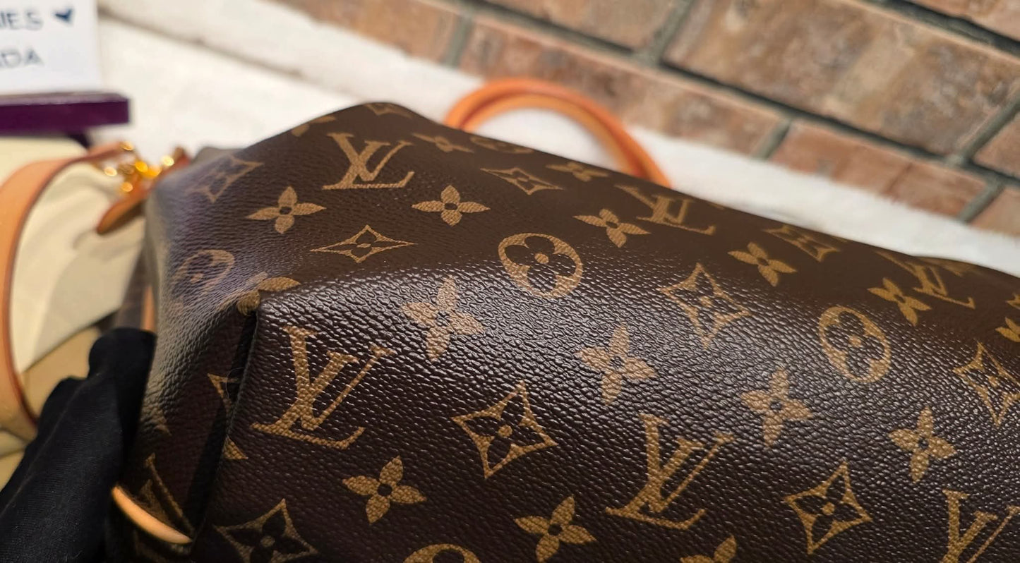 Authentic Louis Vuitton Turenne MM