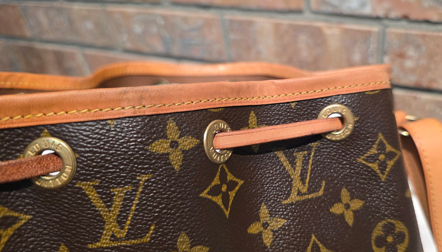 Authentic Louis Vuitton Petite Noe Monogram
