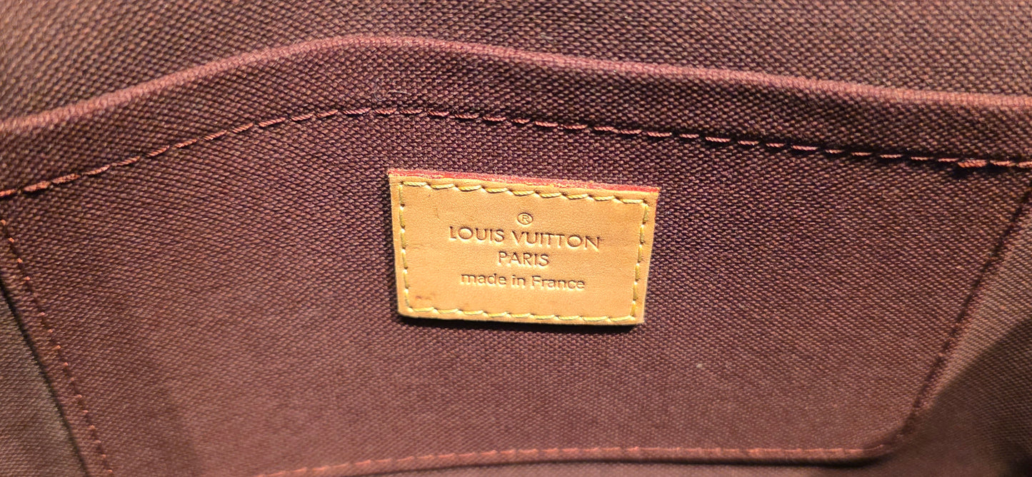 Authentic Louis Vuitton Favorite MM Monogram