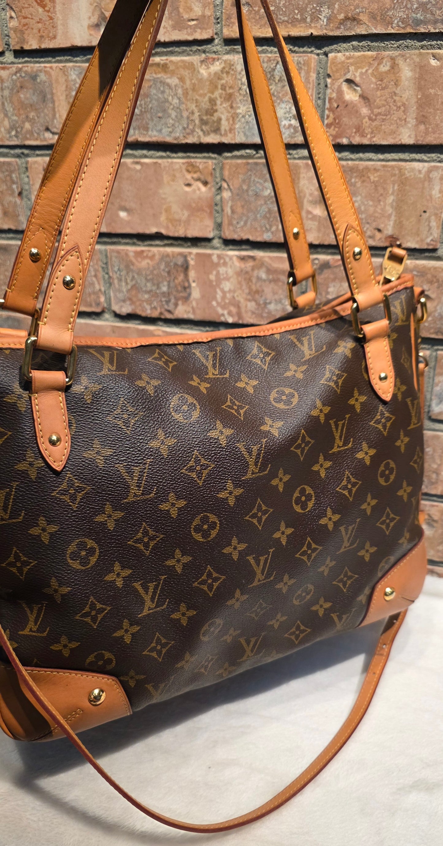 Authentic Louis Vuitton Estrella MM