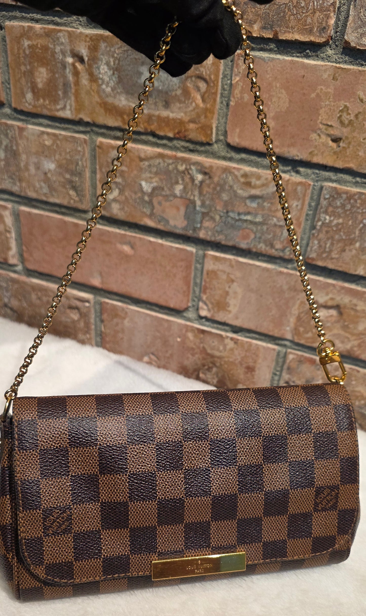 Authentic Louis Vuitton Favorite PM Damier Ebene