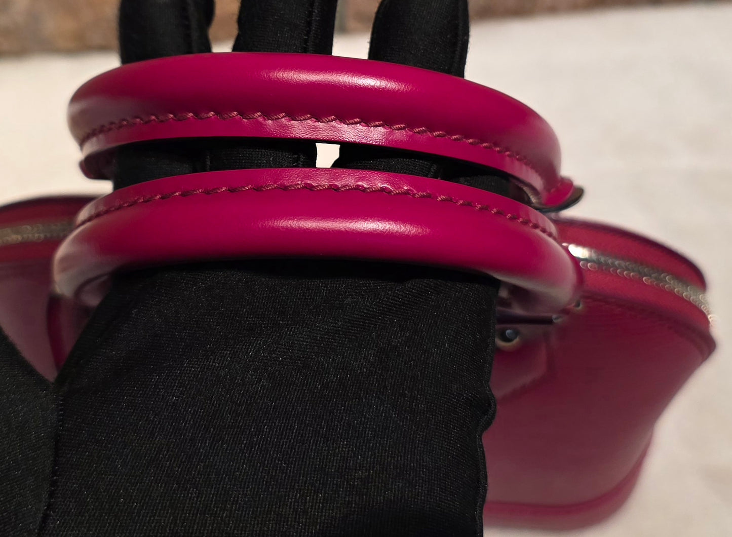Authentic Louis Vuitton Alma BB Epi Leather in Fuchsia