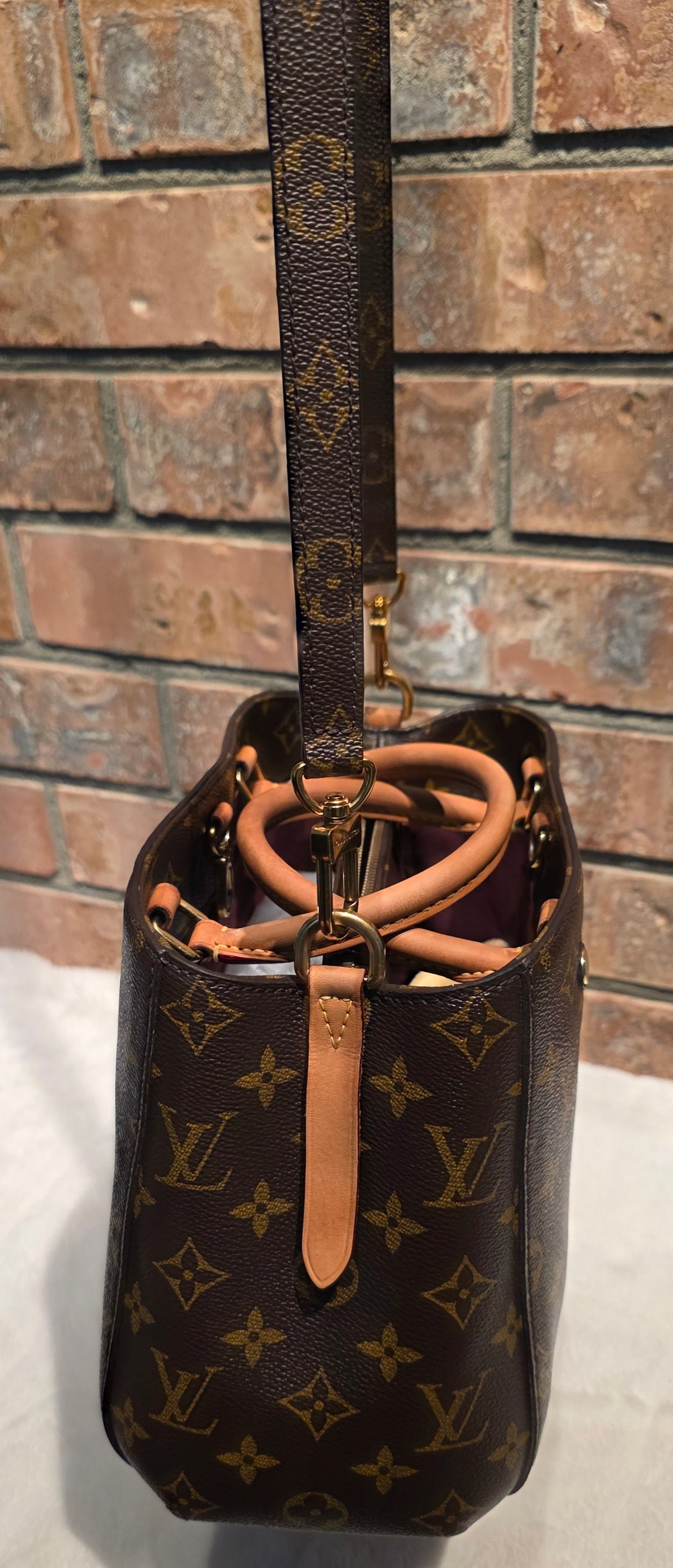 Authentic Louis Vuitton Montaigne BB Monogram