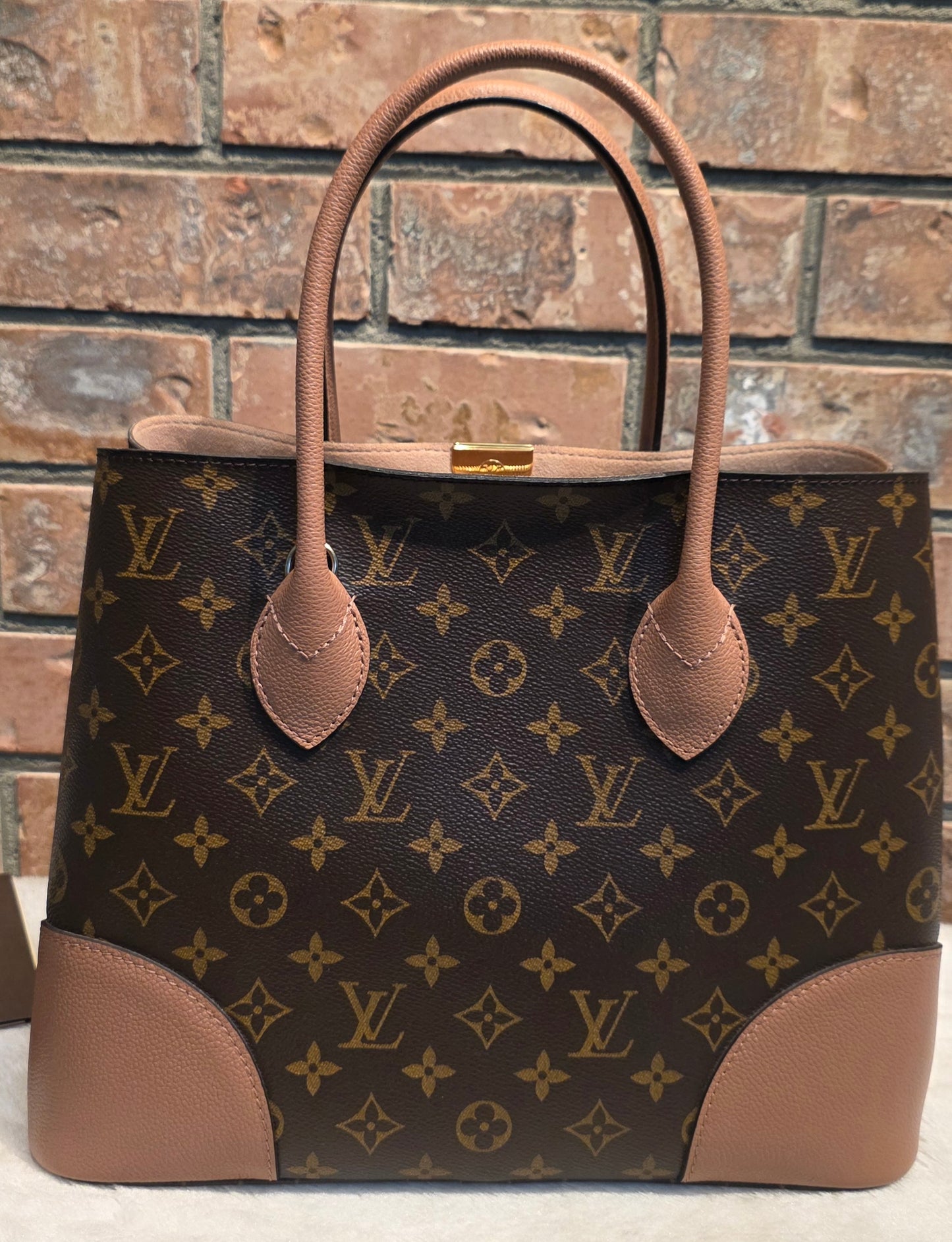 Authentic Louis Vuitton Flandrin Bois De Rose