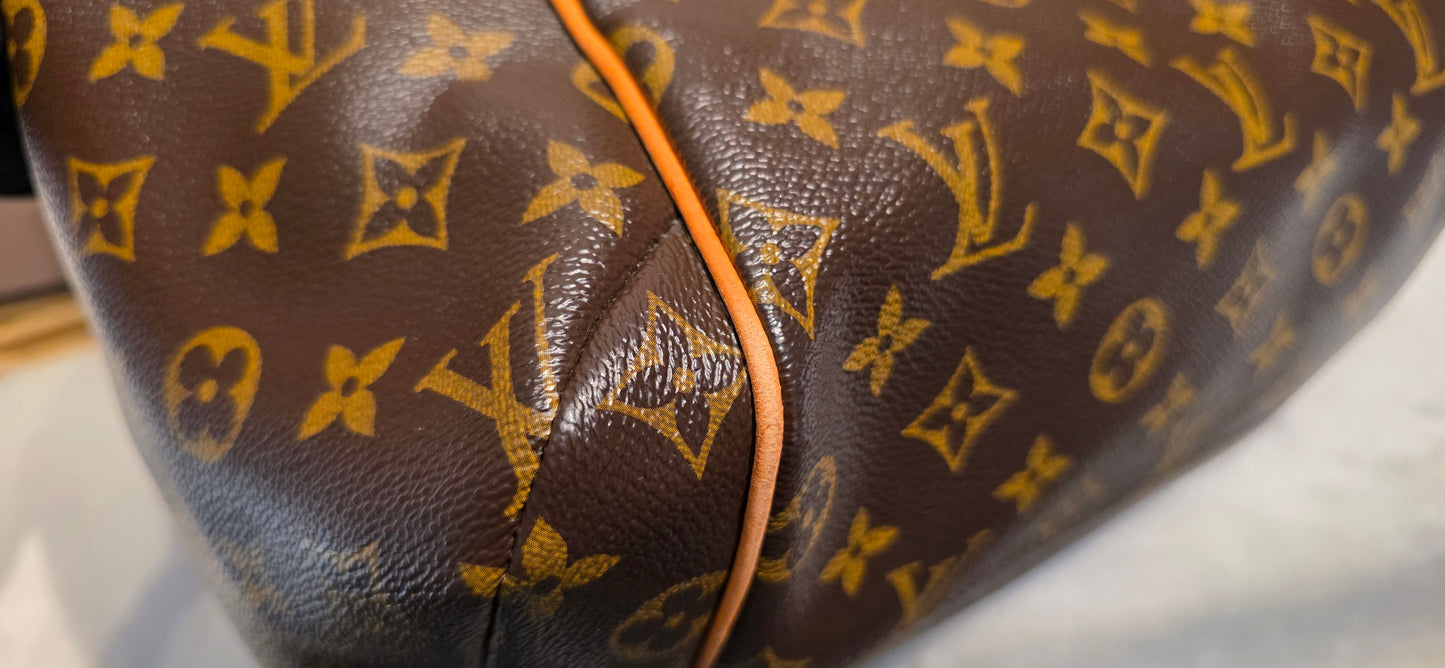 Authentic Louis Vuitton Totally MM Monogram