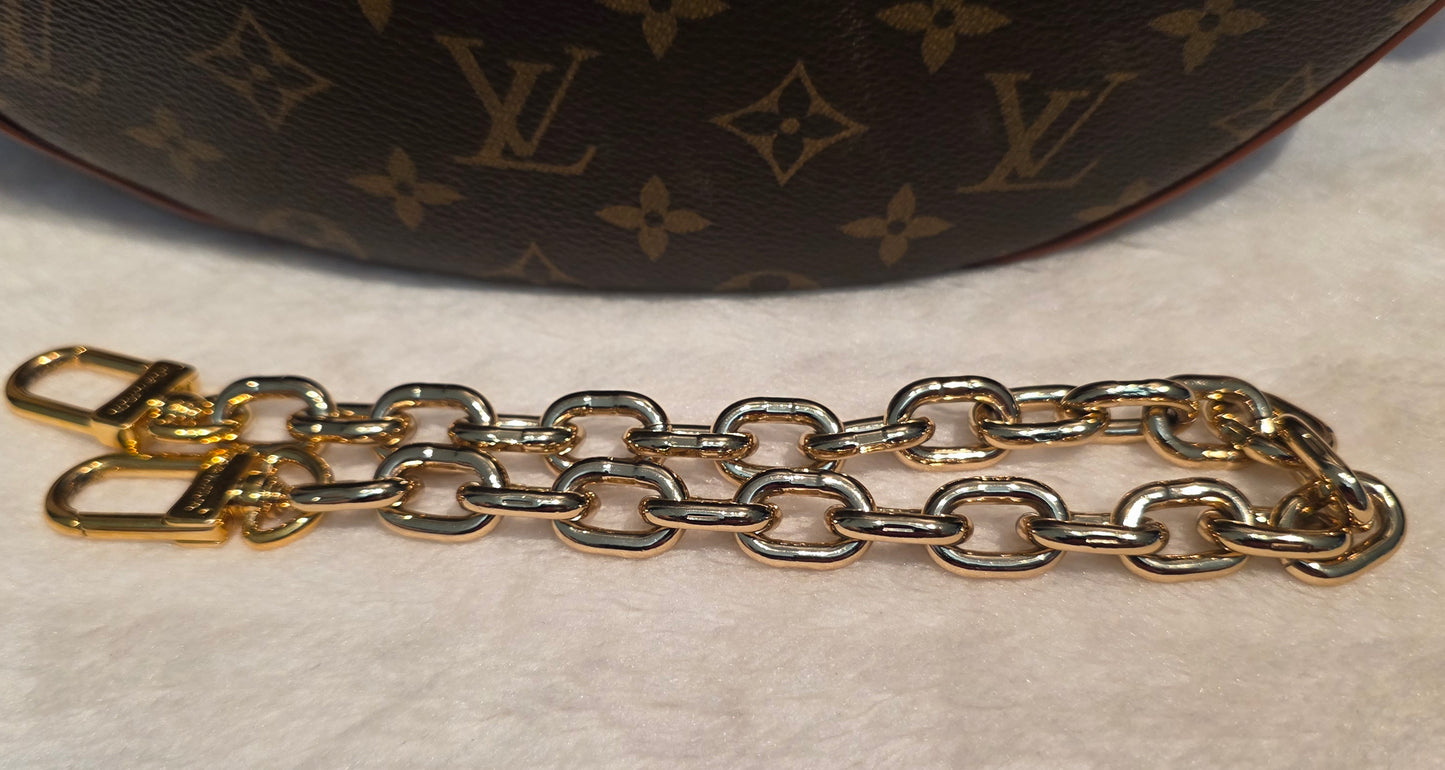 Authentic Louis Vuitton Loop Hobo with Pouch