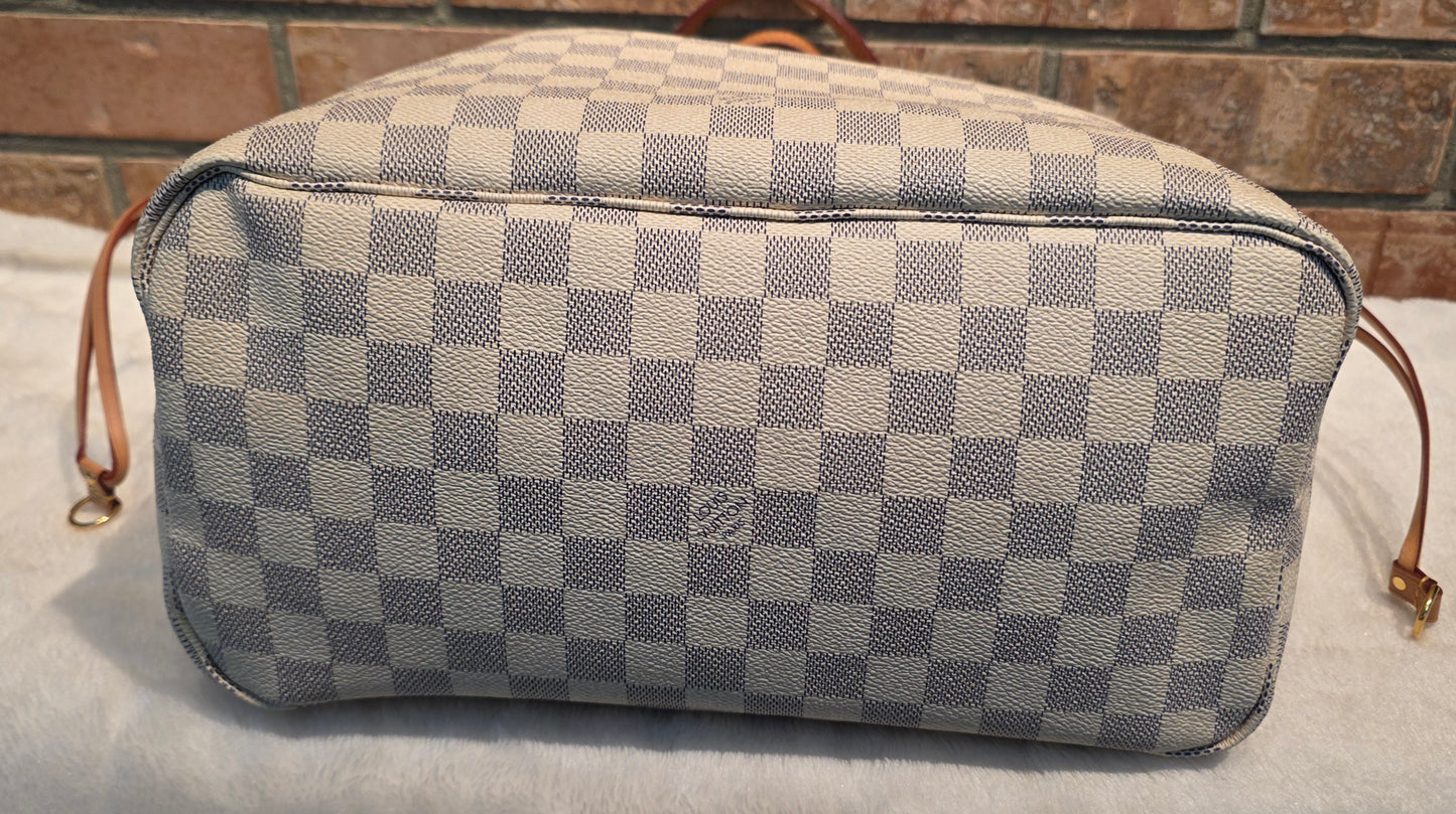 Authentic Louis Vuitton Neverfull MM Damier Azur (Bag Only)