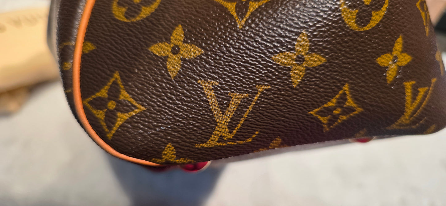 Authentic Louis Vuitton Tivoli GM