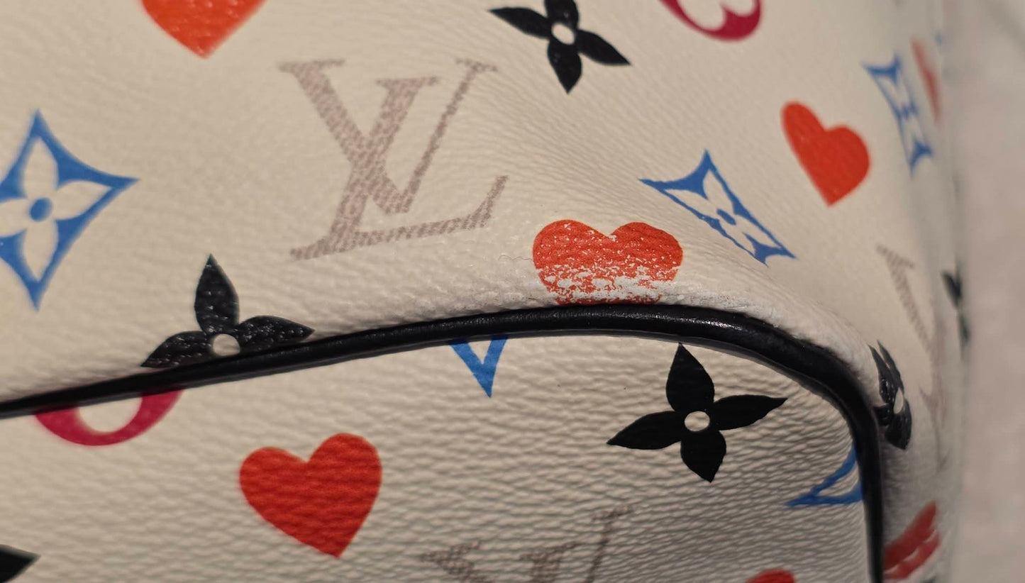 Authentic Louis Vuitton Neverfull MM with Pouch Game On Collection