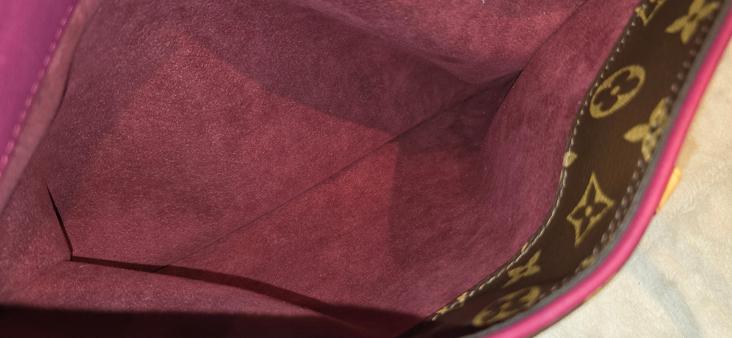 Authentic Louis Vuitton Pallas MM Aurore