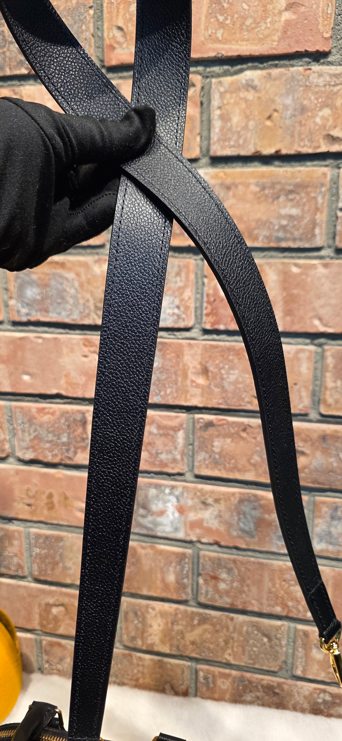 Authentic Louis Vuitton Neo Alma BB Empreinte Noir