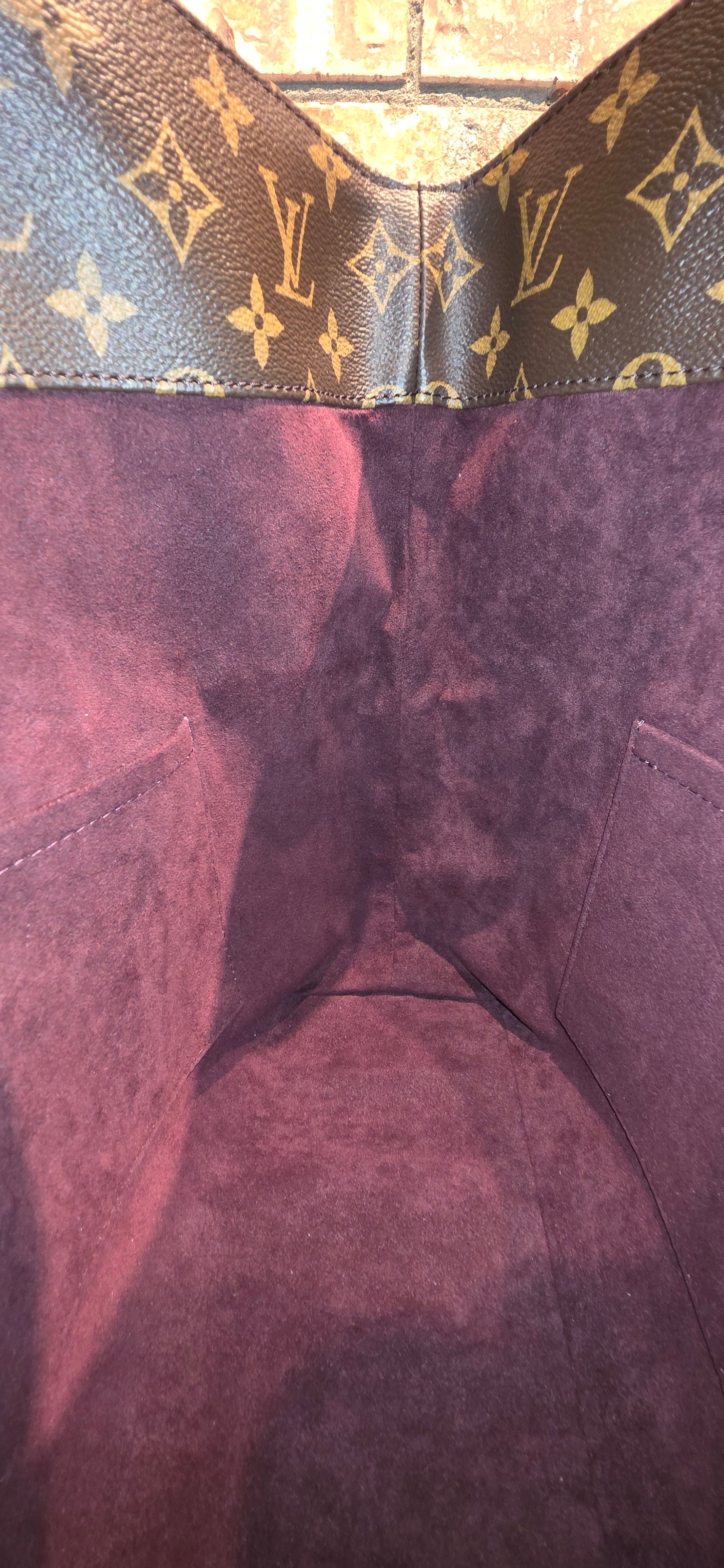 Authentic Louis Vuitton Melie Hobo (Short Handle Missing)