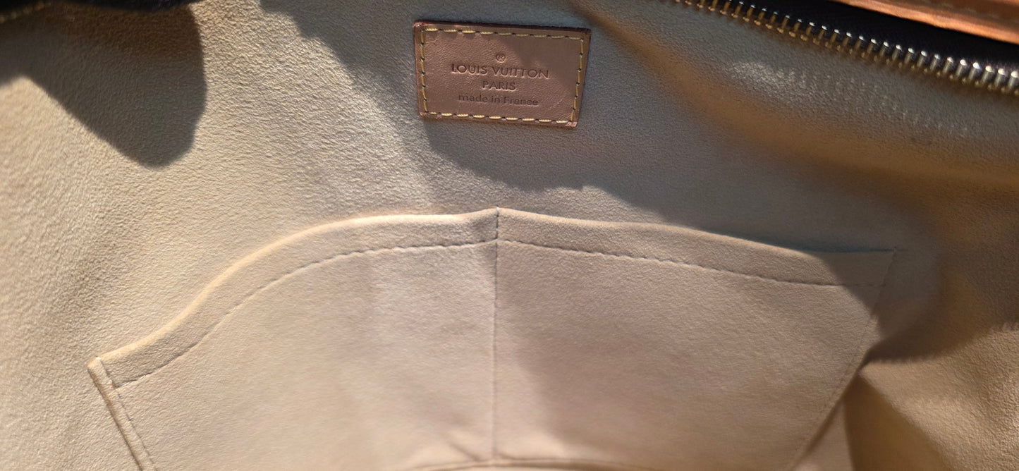 Authentic Louis Vuitton Estrela MM