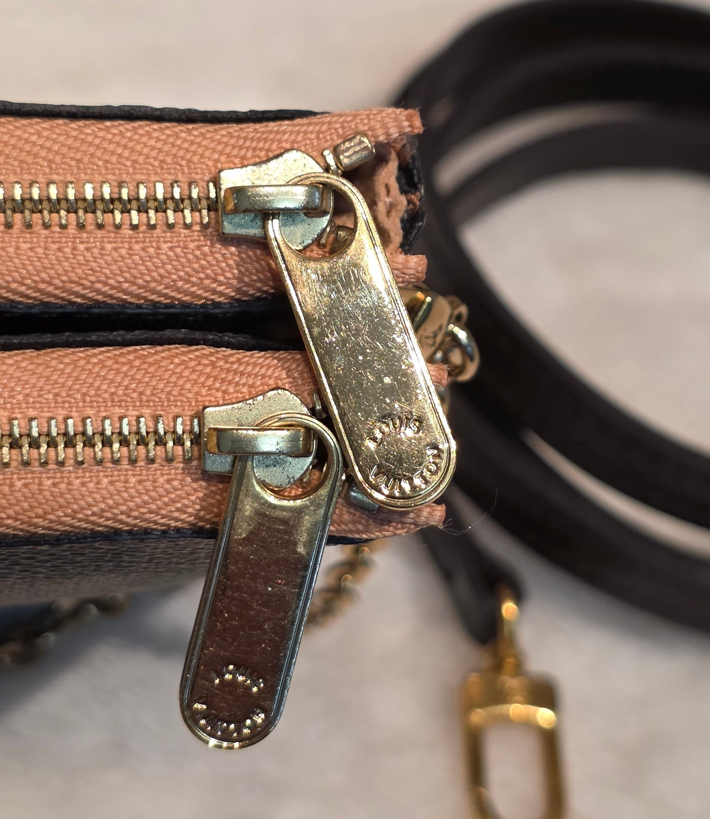 Authentic Louis Vuitton Double Zip Pochette Damier Ebene with Extra Authentic Leather Strap