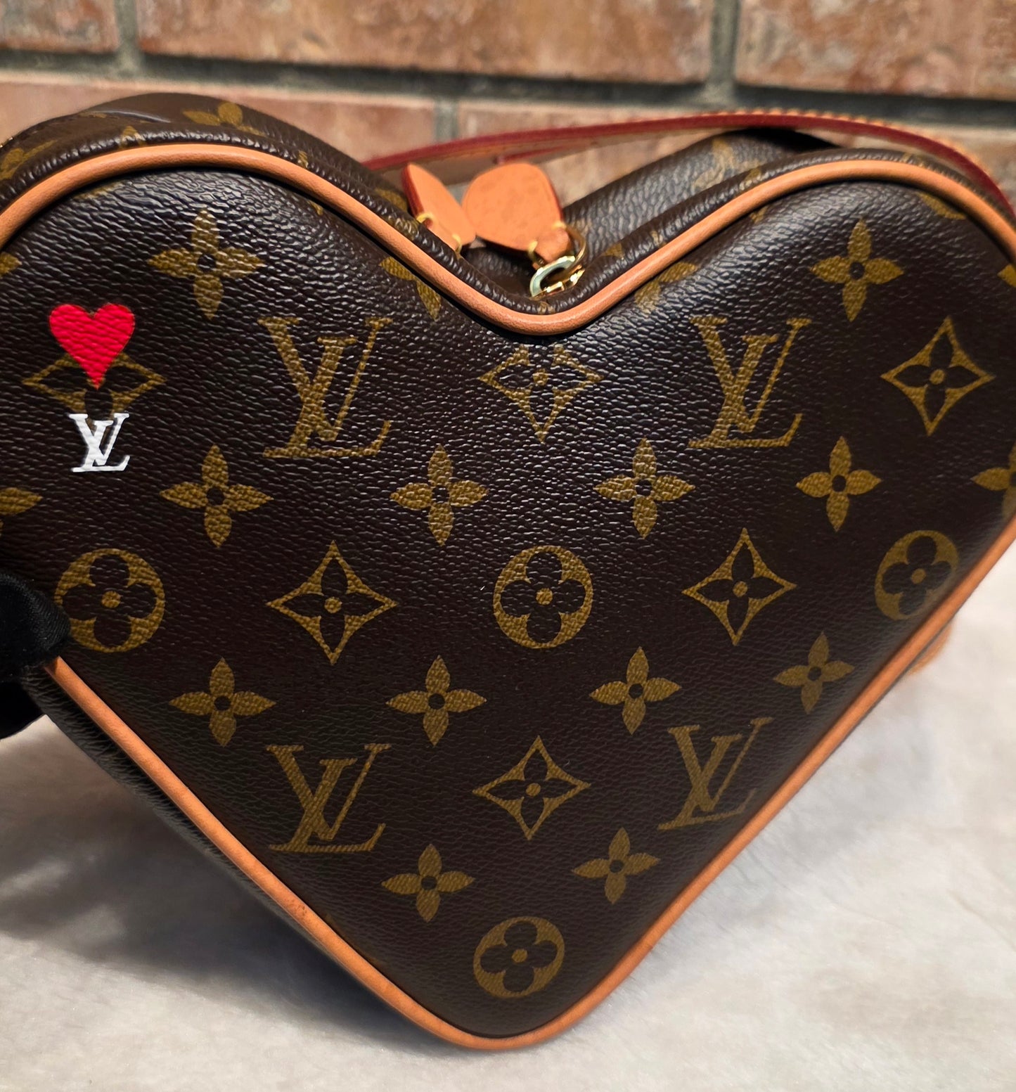 Authentic Louis Vuitton Couer Game On Heart Bag