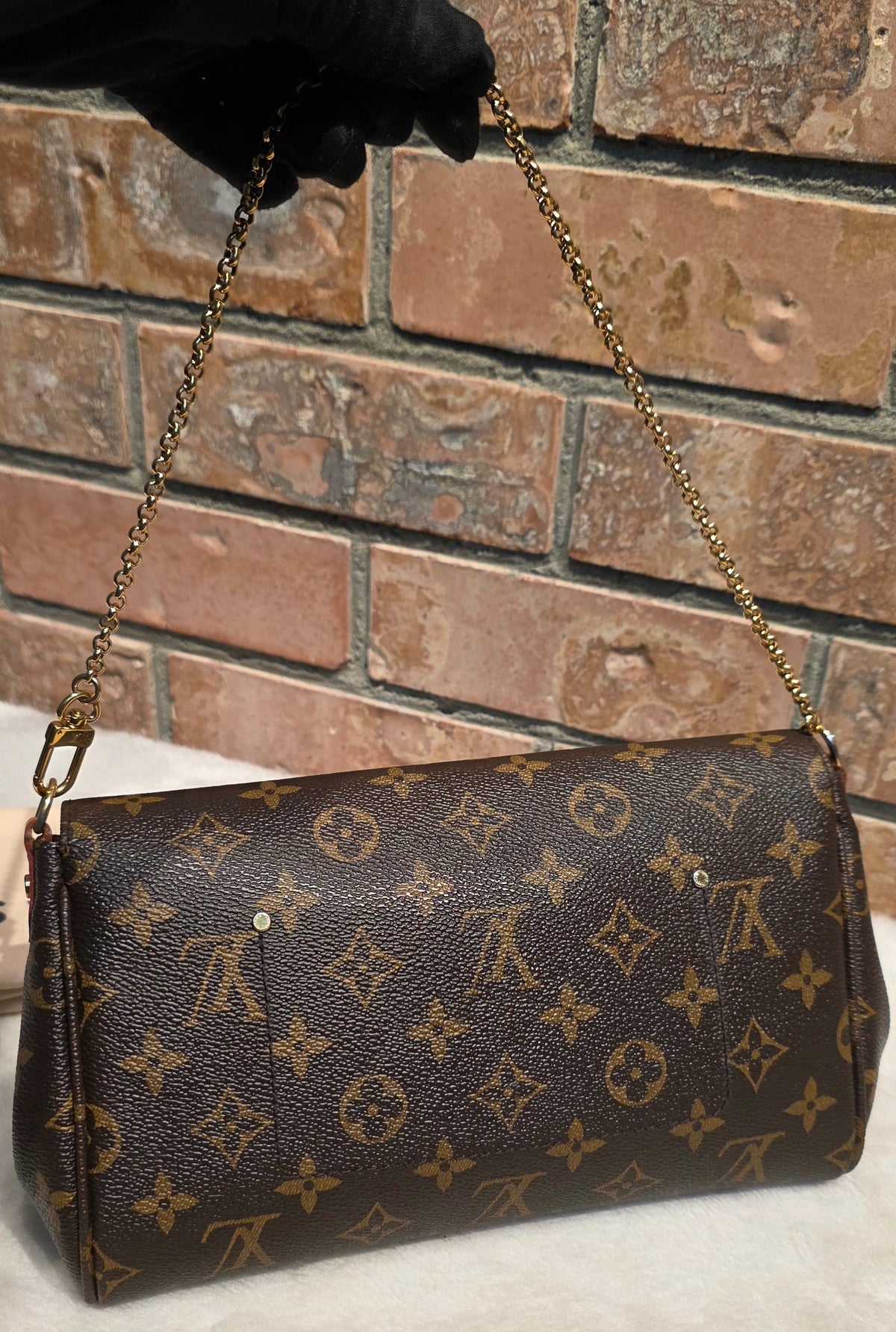 Authentic Louis Vuitton Favorite MM Monogram