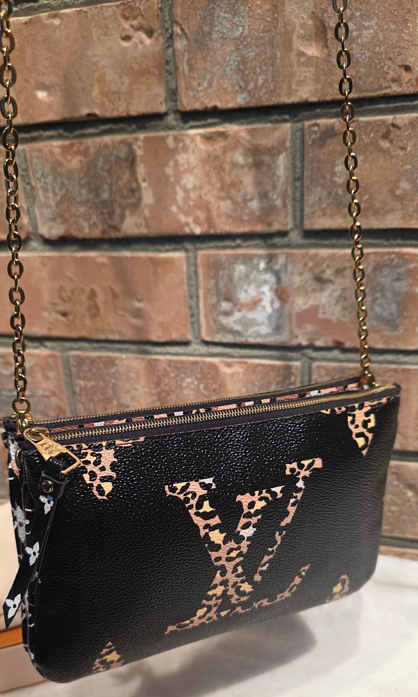 Authentic Louis Vuitton Double Zip Pochette Limited Jungle Edition