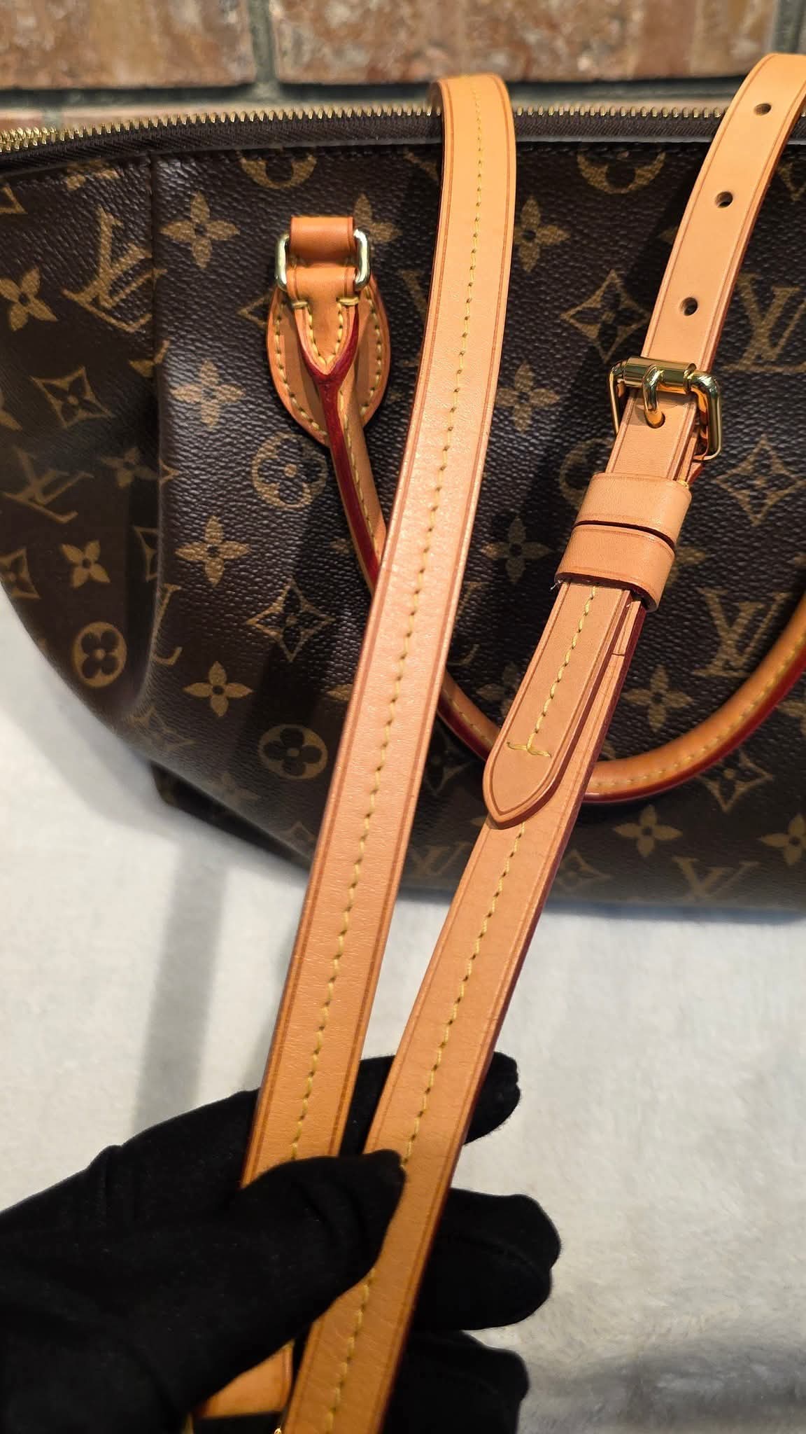 Authentic Louis Vuitton Turenne MM