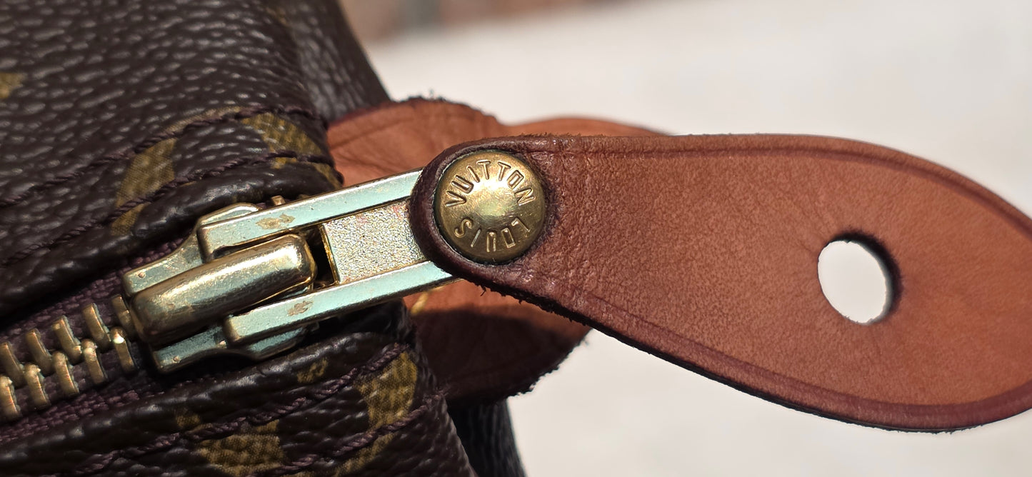 Authentic Louis Vuitton Speedy 35 Monogram