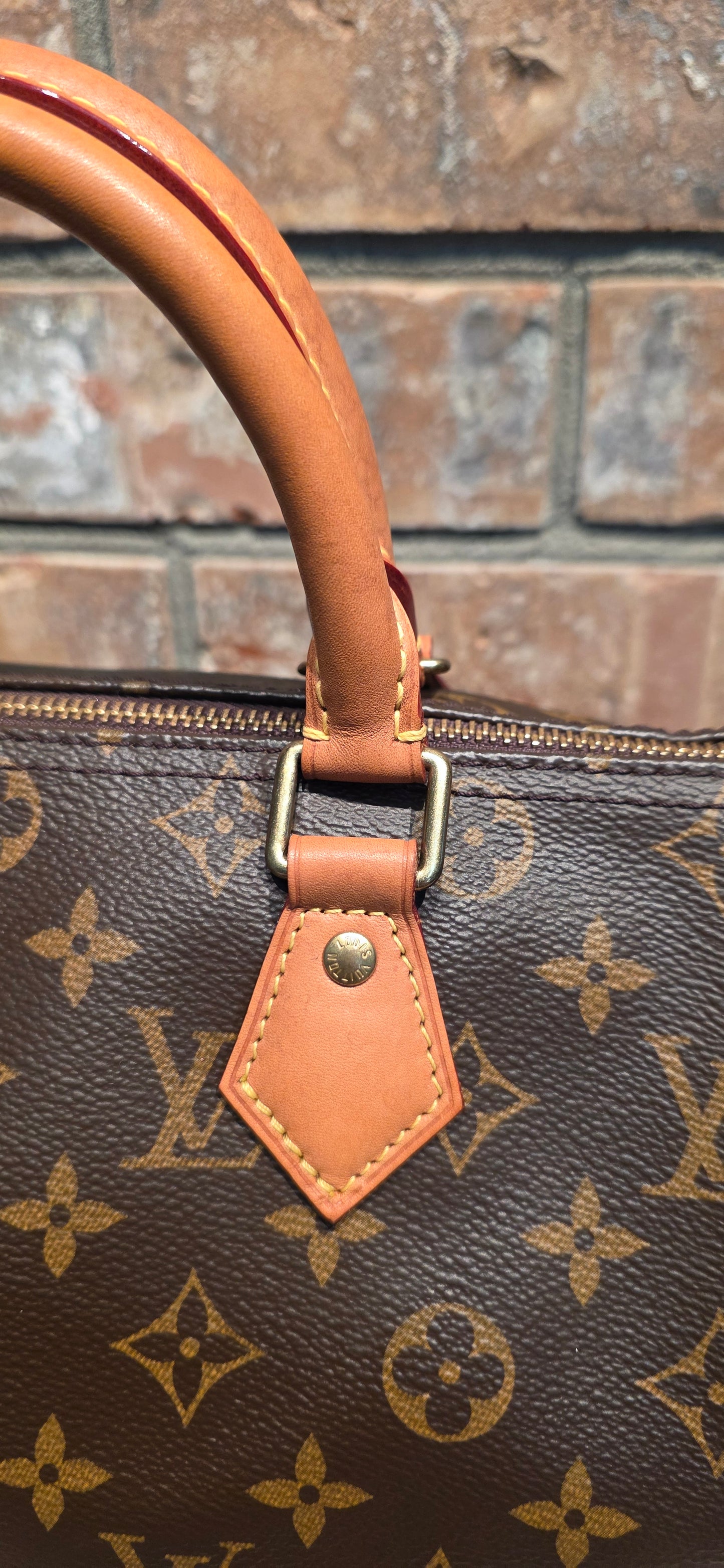 Authentic Louis Vuitton Speedy 30 Monogram
