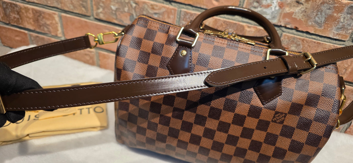 Authentic Louis Vuitton Speedy Bandouliere 30 Damier Ebene