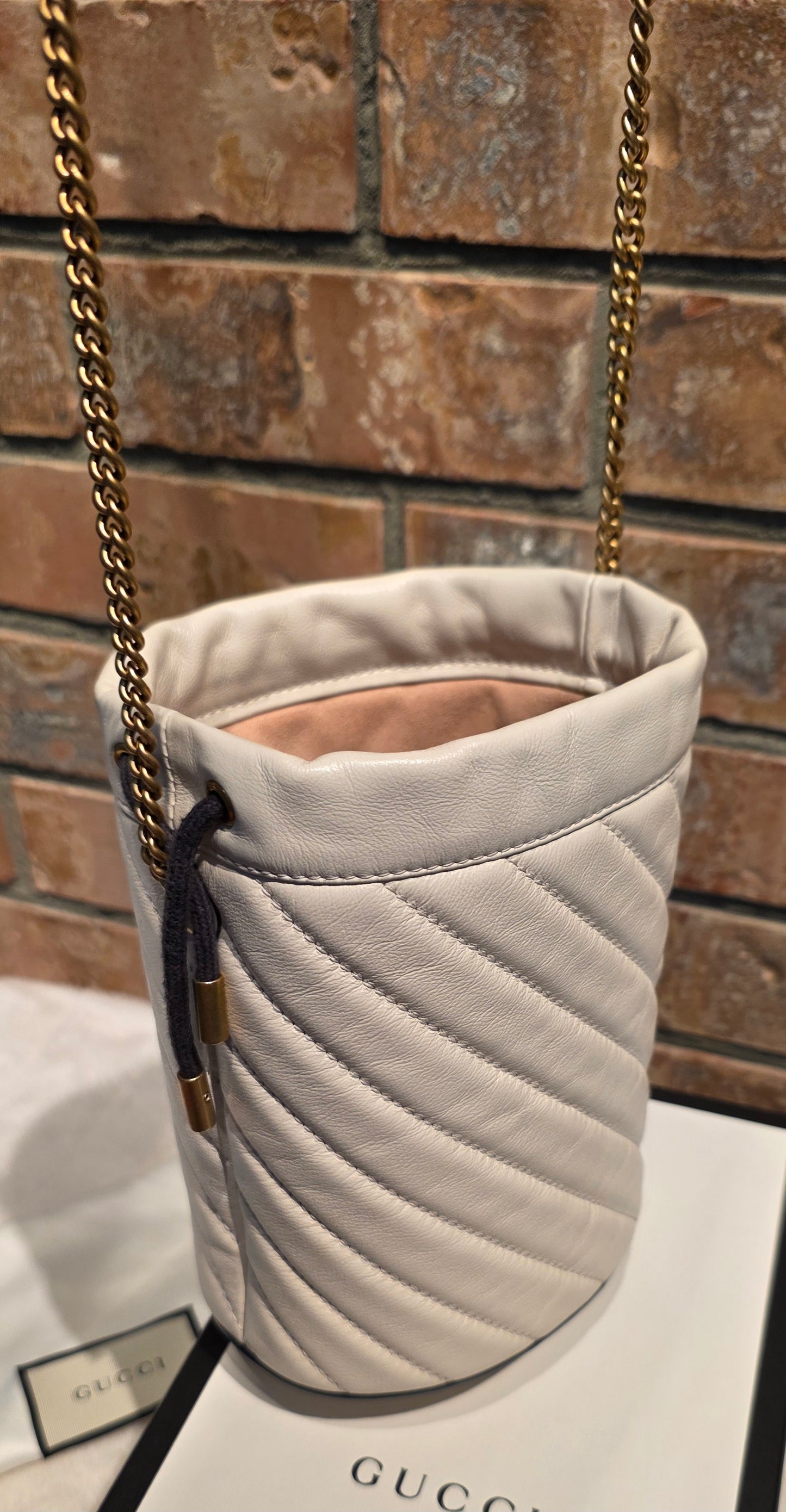 Authentic Gucci Marmont Mini Bucket Bag in Off White