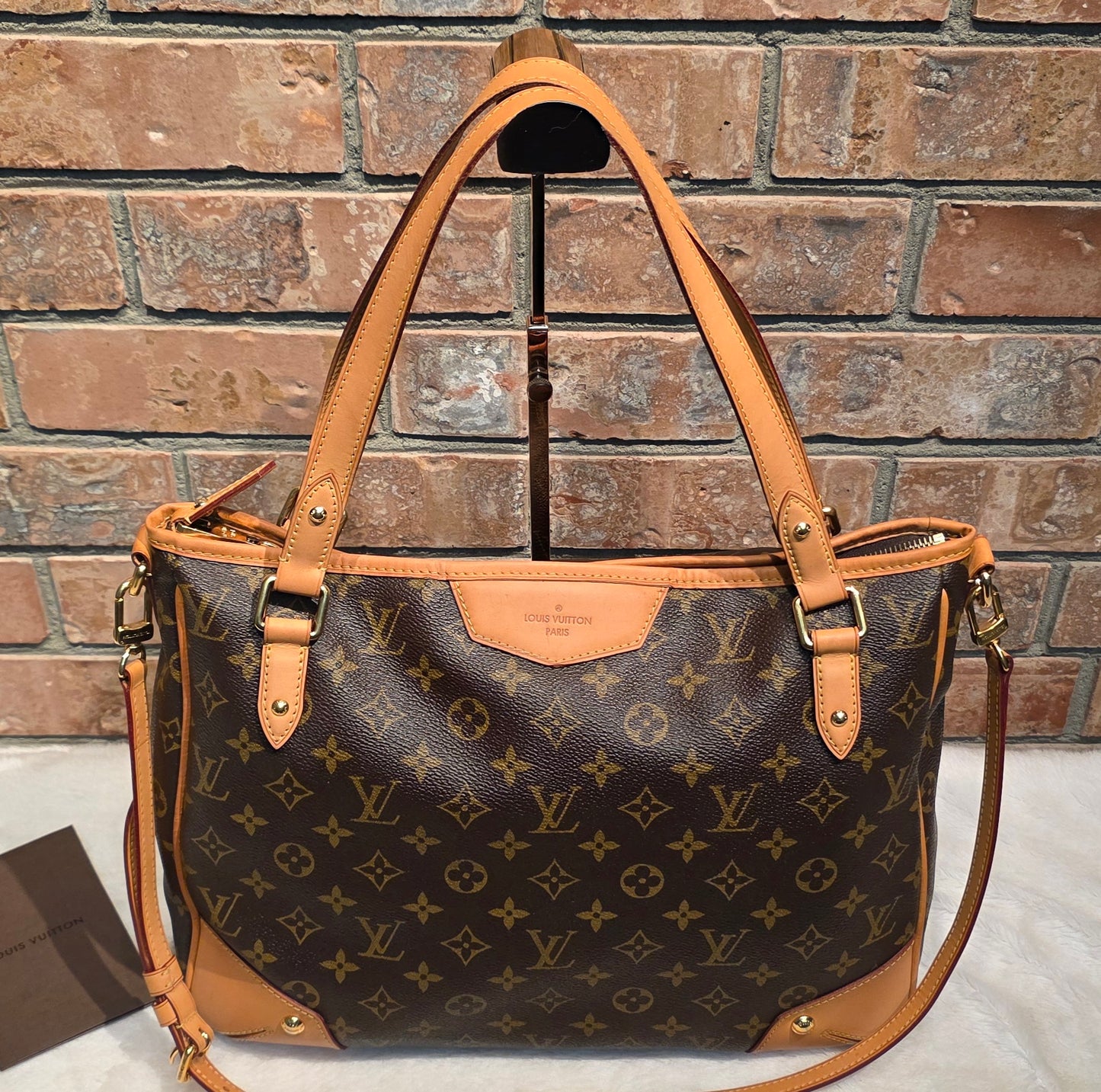 Authentic Louis Vuitton Estrella MM