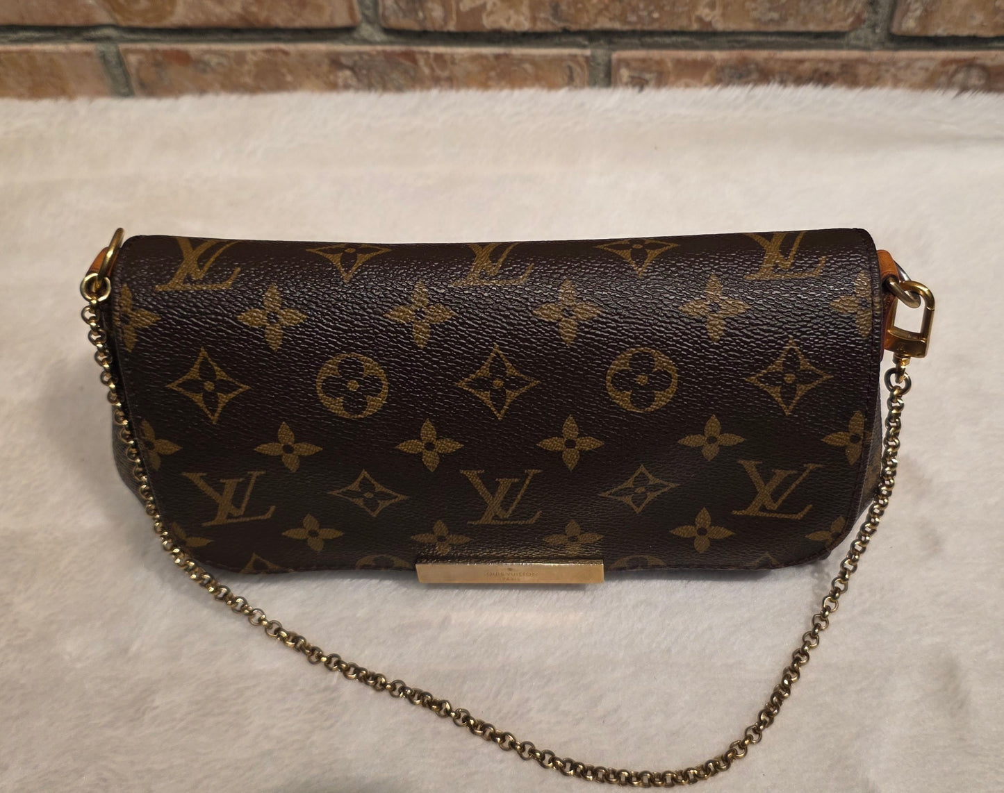 Authentic Louis Vuitton Favorite PM (NO LEATHER STRAP)