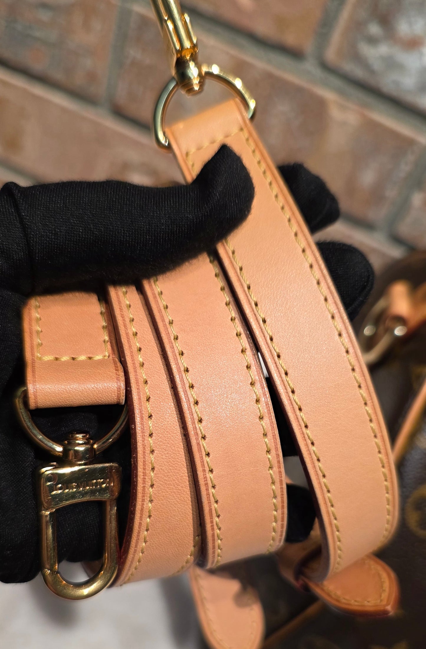 Authentic Louis Vuitton Speedy Bandoliere 35