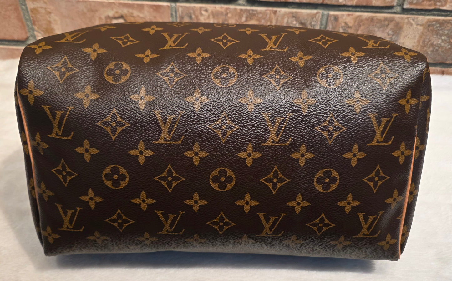 Authentic Louis Vuitton Speedy 30 Monogram