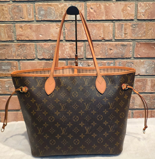 Authentic Louis Vuitton Neverfull MM Monogram