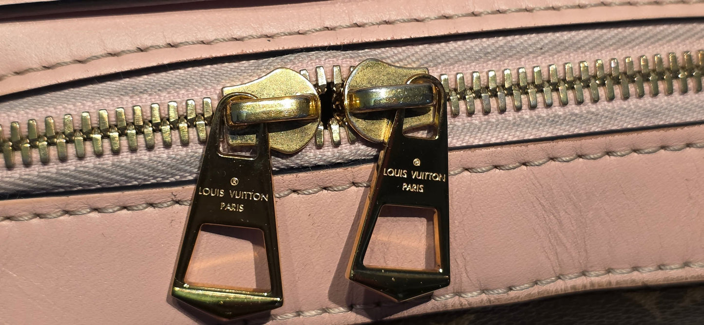 Authentic Louis Vuitton Saintonge Rose Poudre