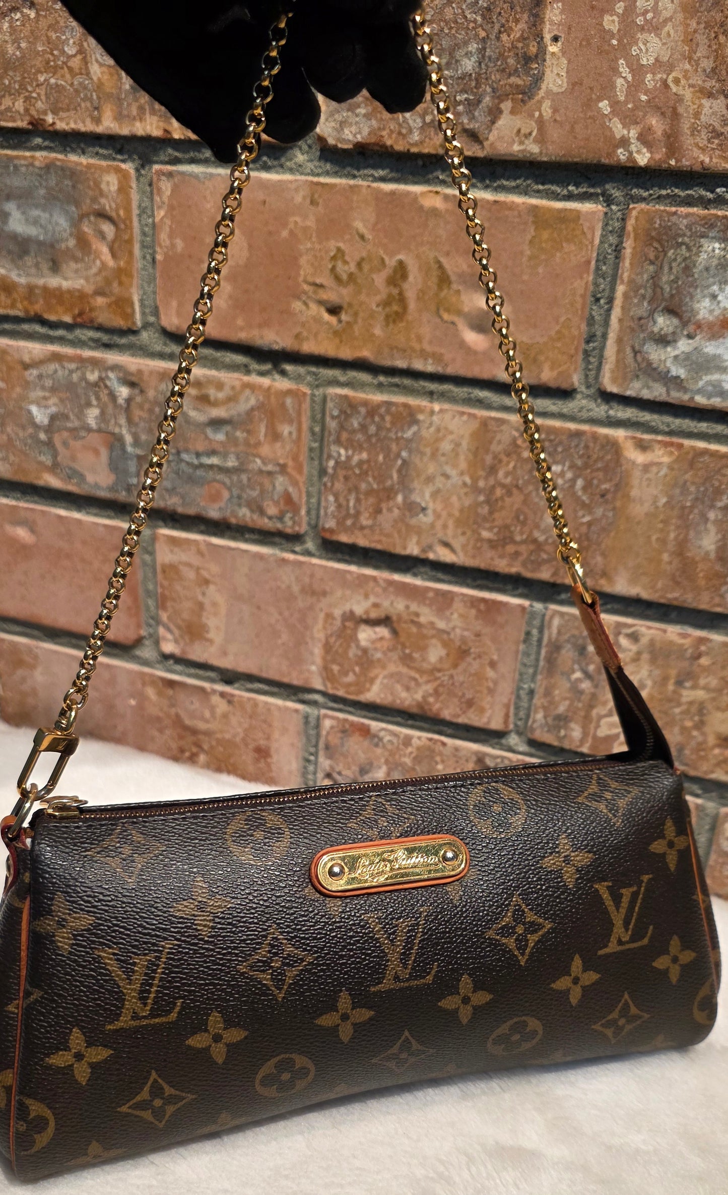Authentic Louis Vuitton Eva Monogram