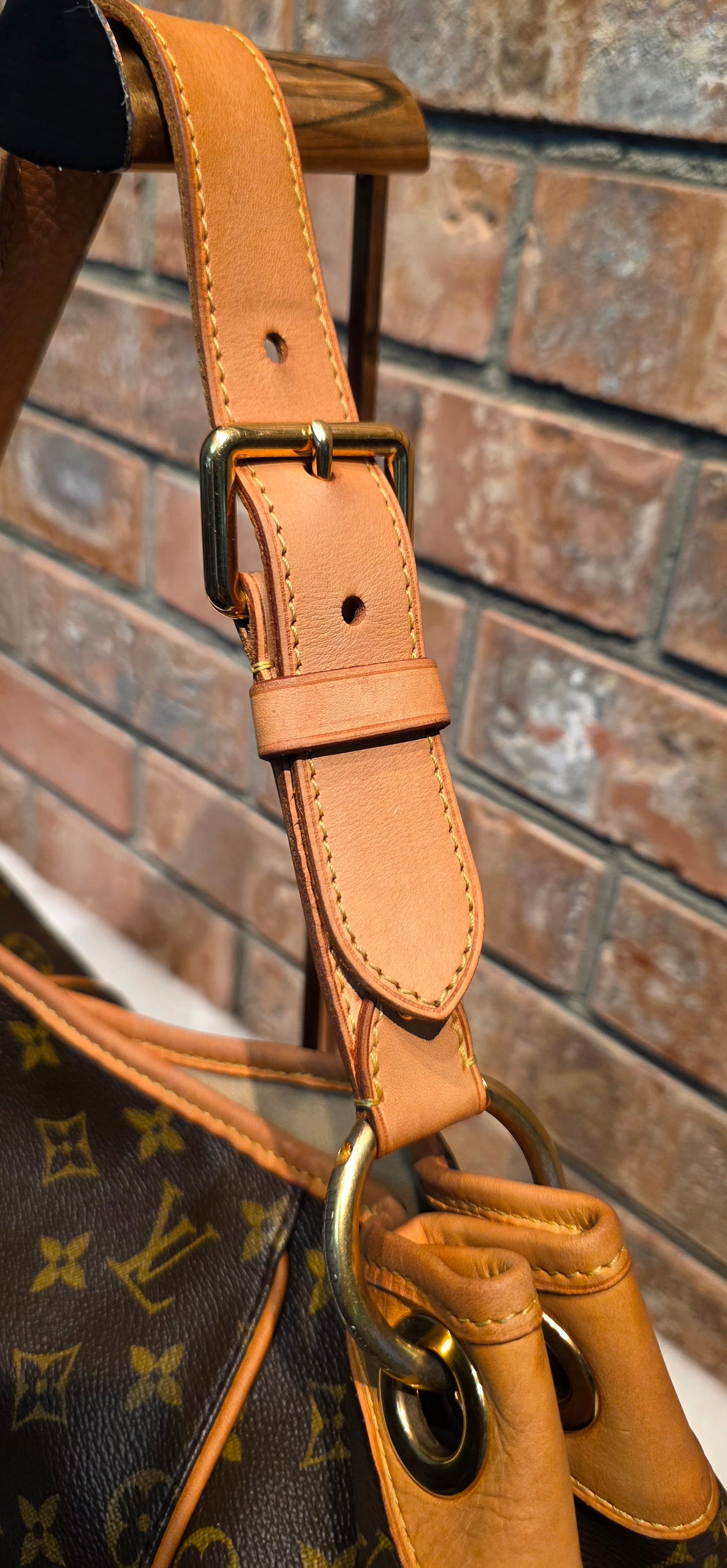 Authentic Louis Vuitton Galliera PM Monogram