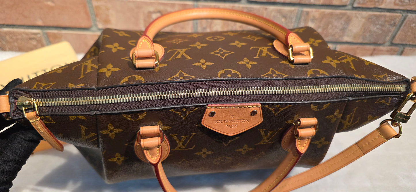 Authentic Louis Vuitton Turenne MM (SR2156)