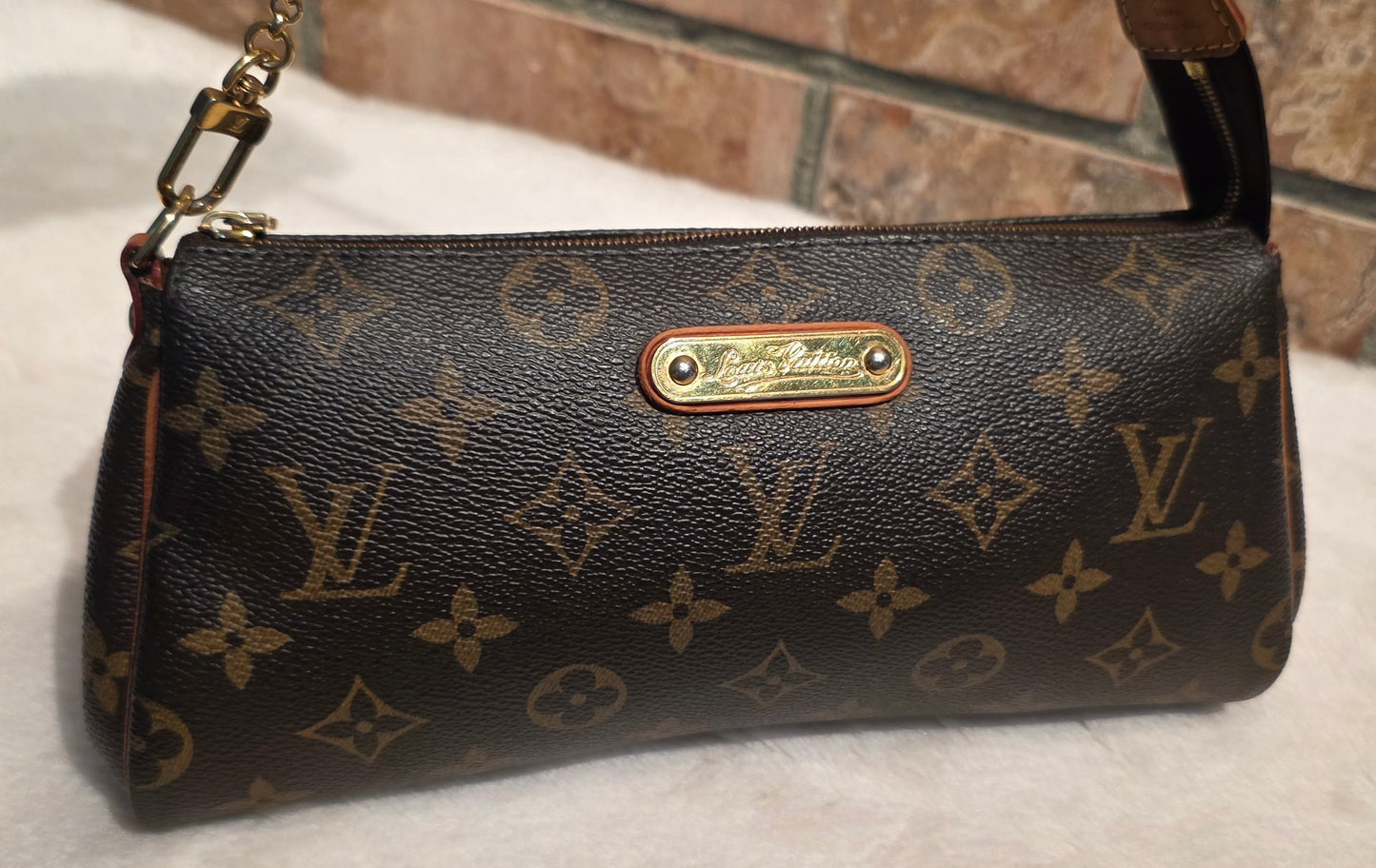 Authentic Louis Vuitton Eva Monogram