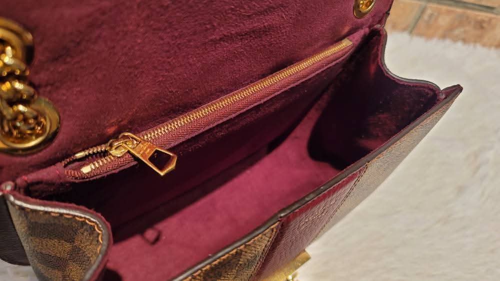 Authentic Louis Vuitton Wight Damier Ebene