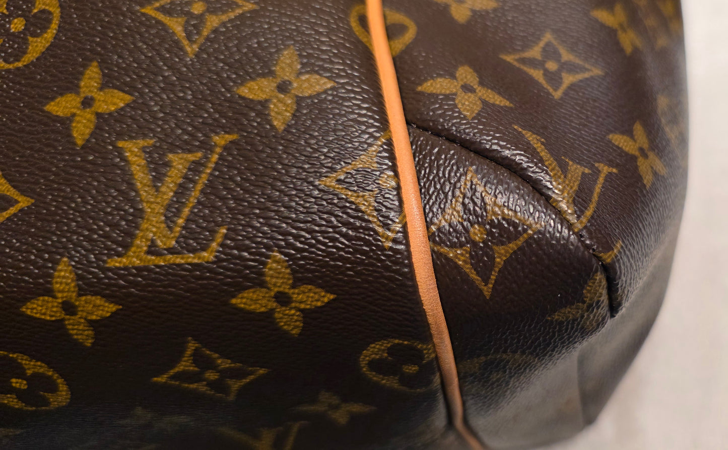 Authentic Louis Vuitton Totally MM Monogram