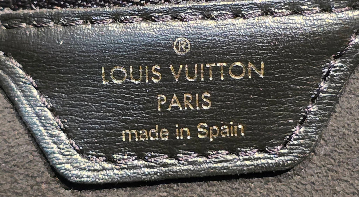 Authentic Louis Vuitton Neverfull MM with Pouch Game On Collection