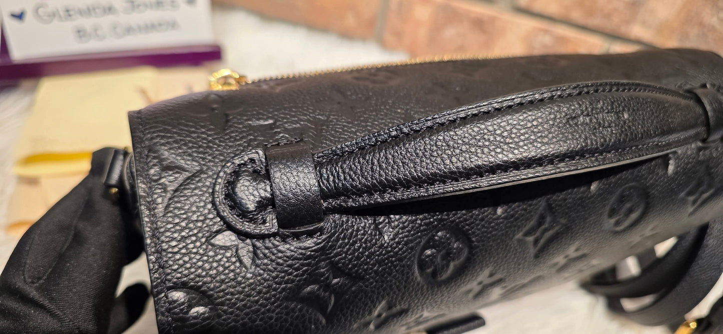 Authentic Pochette Metis Empreinte Noir